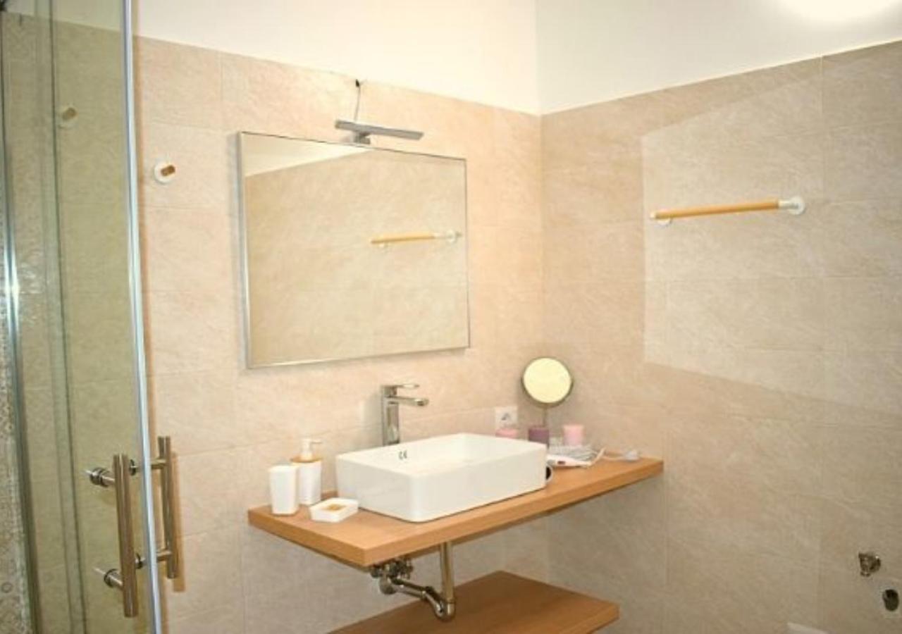 Biancotufo Casa Vacanze コラート エクステリア 写真