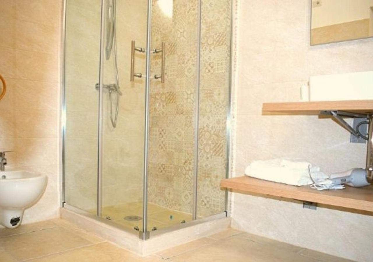Biancotufo Casa Vacanze コラート エクステリア 写真