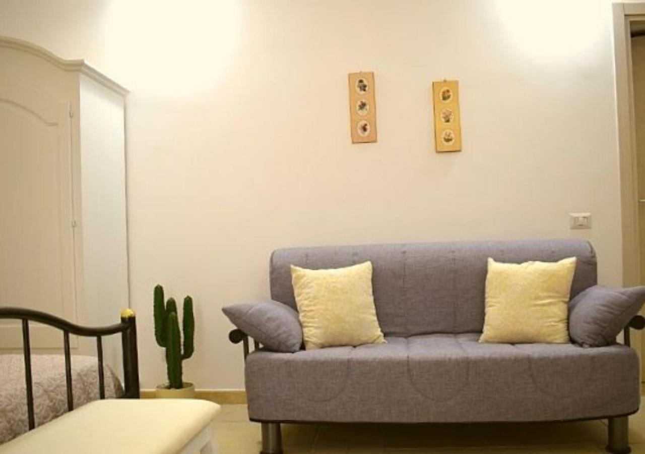 Biancotufo Casa Vacanze コラート エクステリア 写真